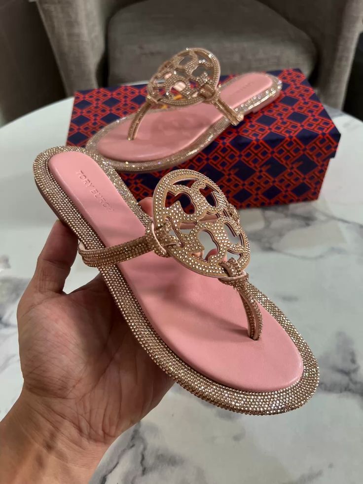 IT GIRL EVERYDAY SLIDES