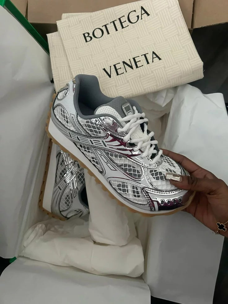 COSMIC BADDIE RUNNERS