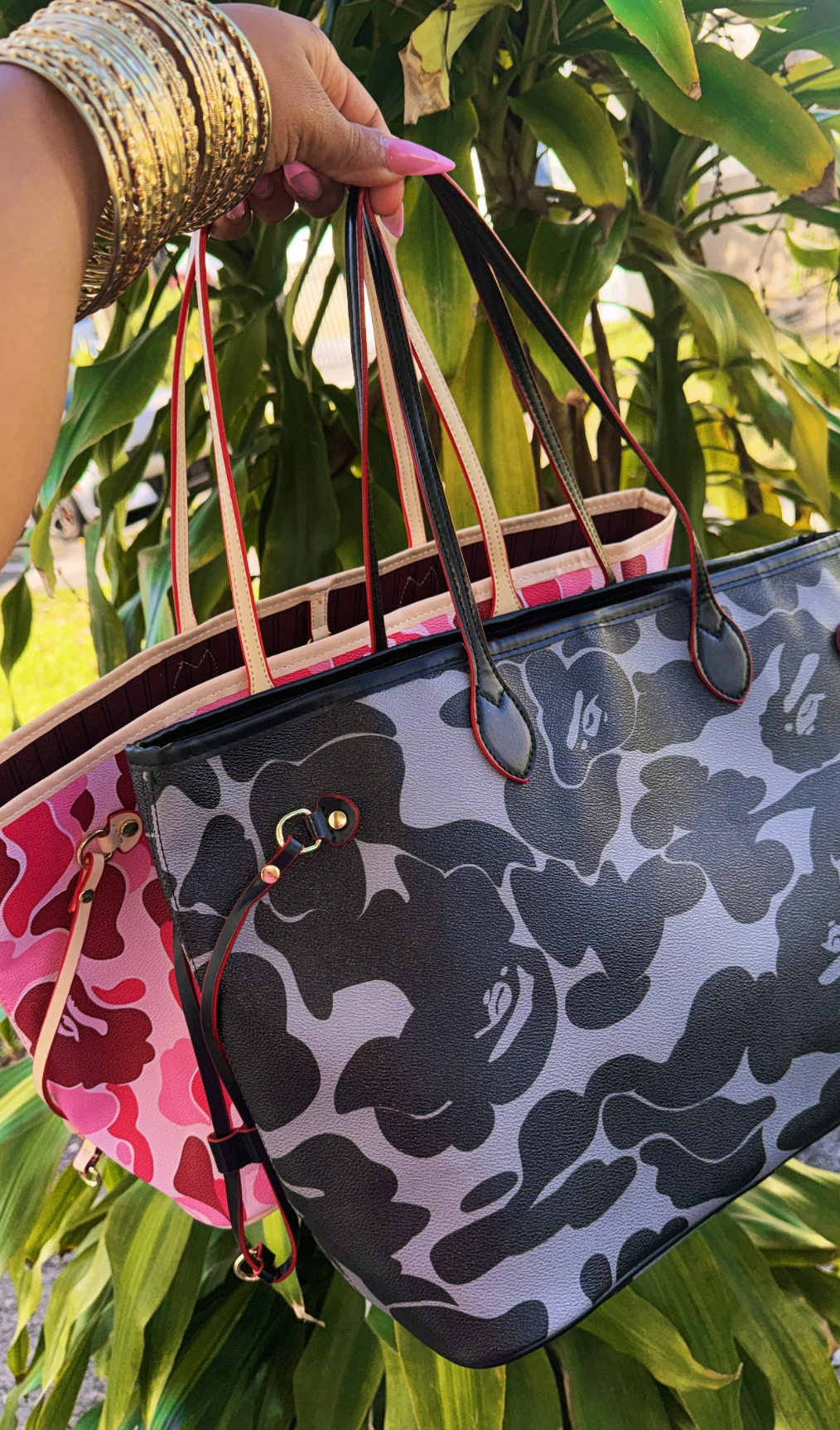 ESSENTIALS DAILY TOTE